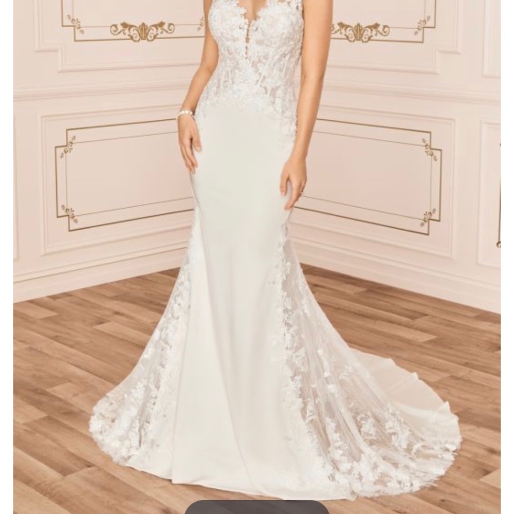 Wedding dress